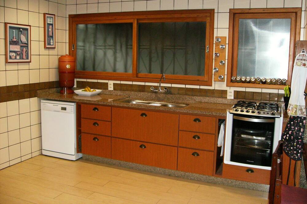 Photo of Kitchen in Jurere Internacional
