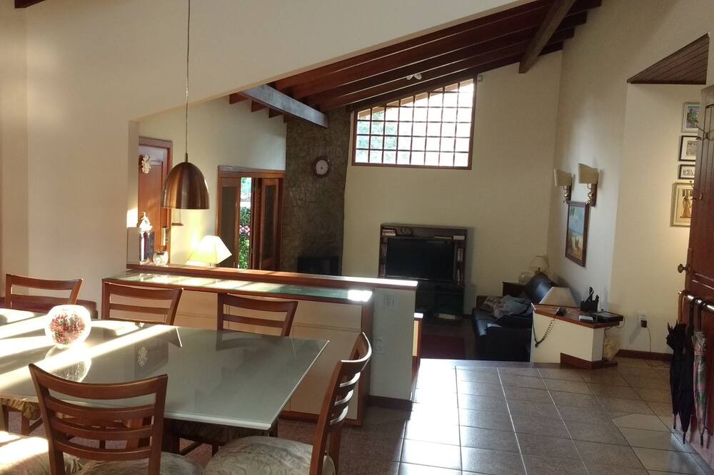 Photo of Kitchen in Jurere Internacional