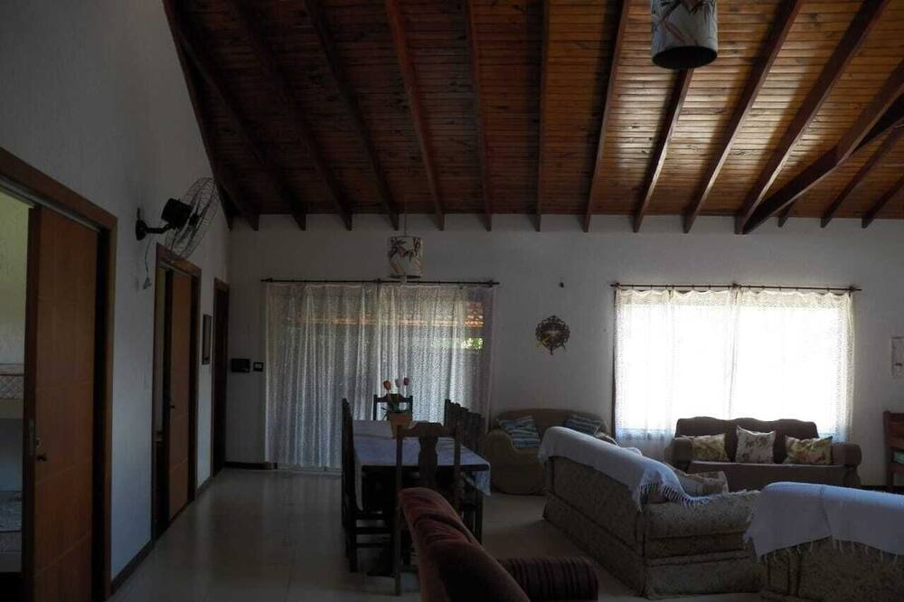 Photo of Livingroom in Nazare Paulista