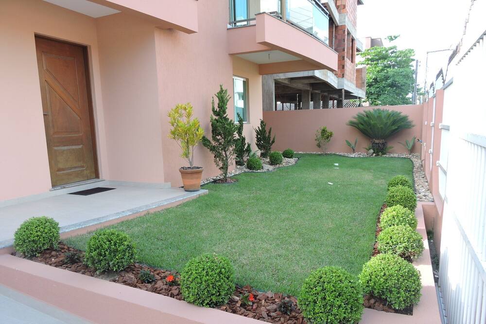 Photo of Outdoor in Bombas