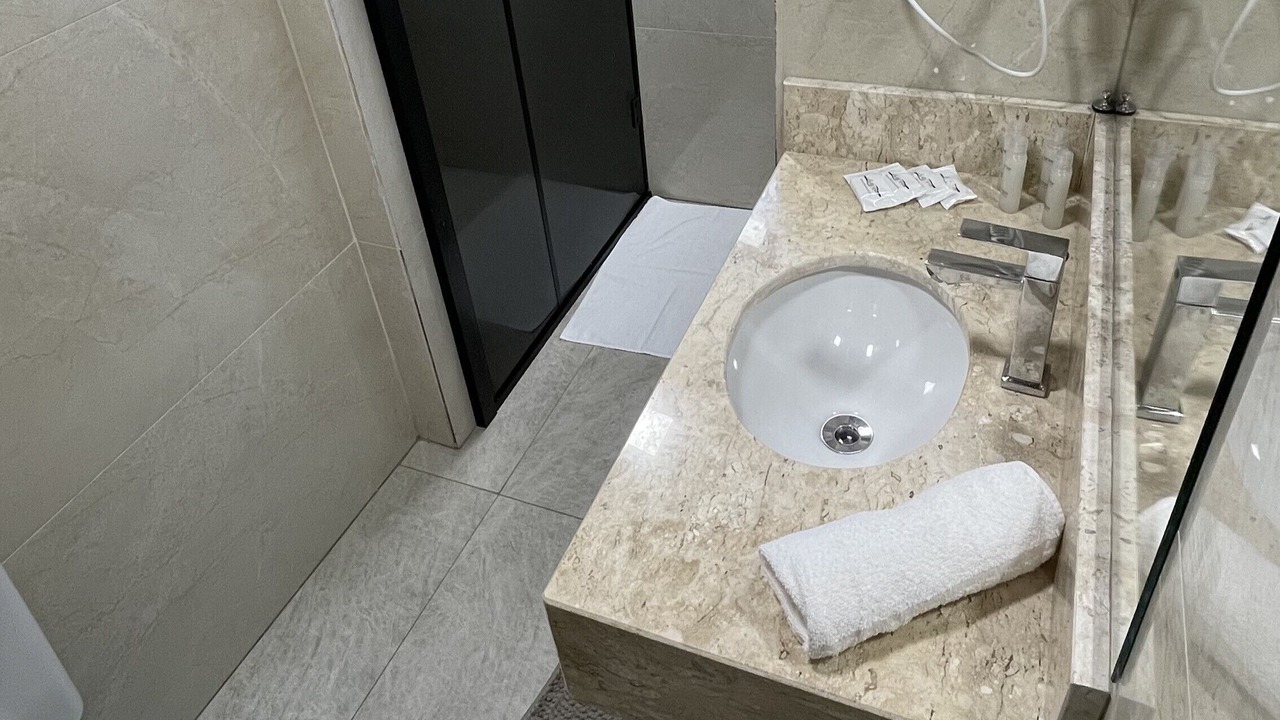 Photo of Bathroom in Praia da Armacao do Itapocoroi