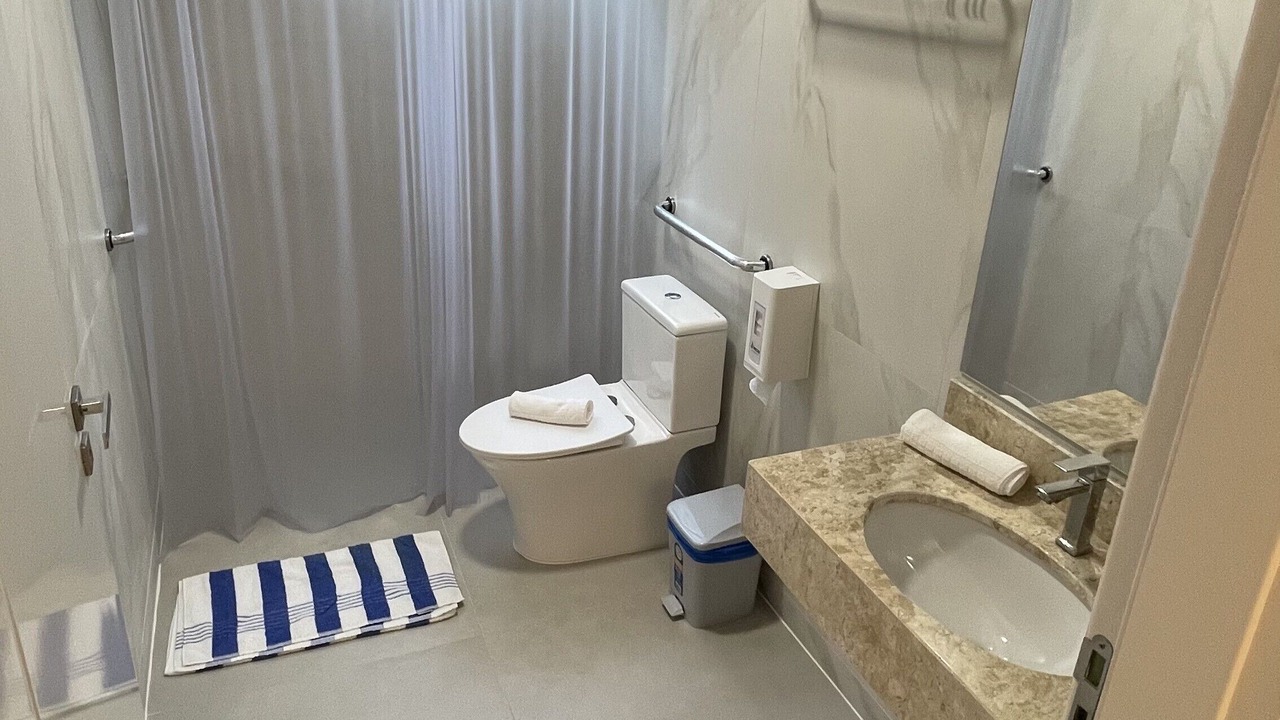 Photo of Bathroom in Praia da Armacao do Itapocoroi