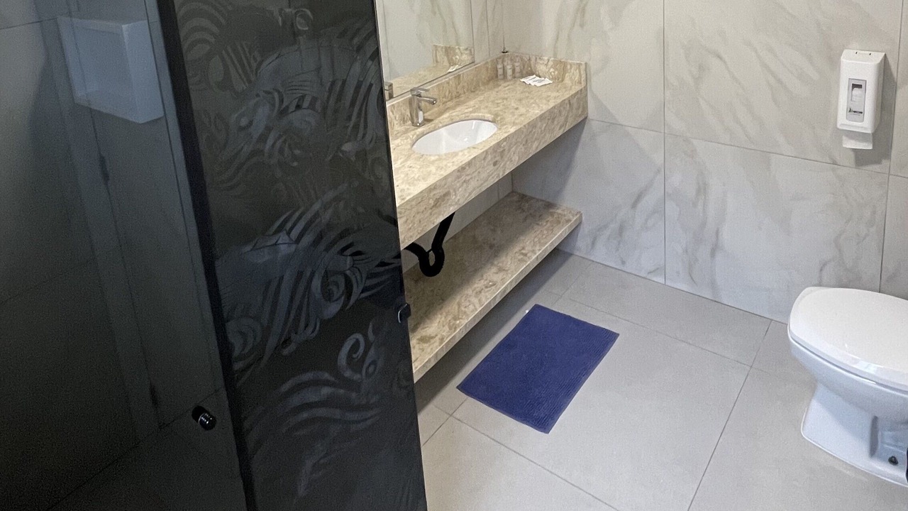 Photo of Bathroom in Praia da Armacao do Itapocoroi