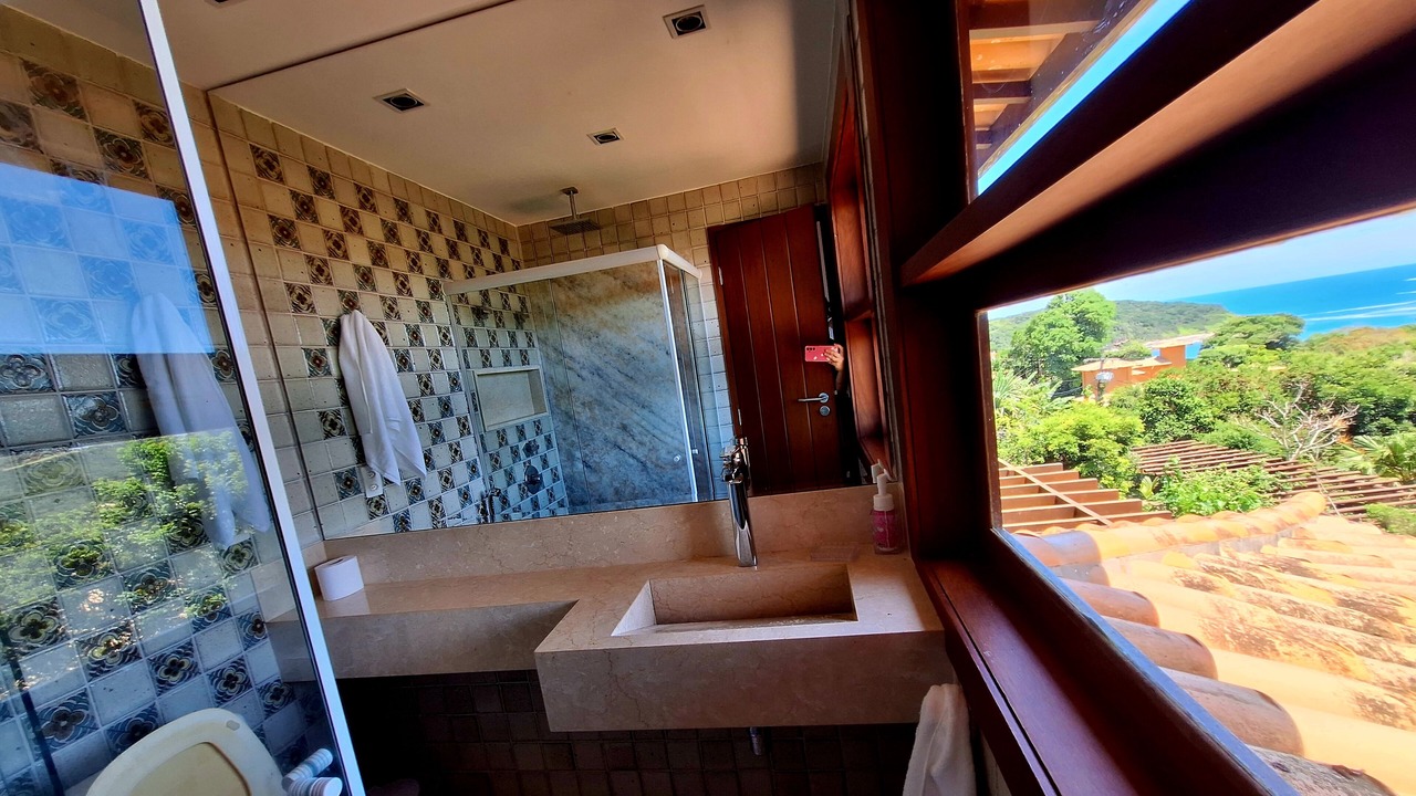 Photo of Bathroom in Brava