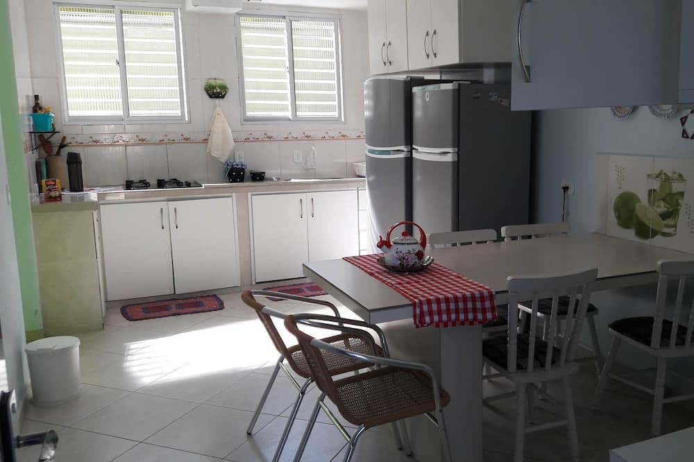 Photo of Kitchen in Guaratuba
