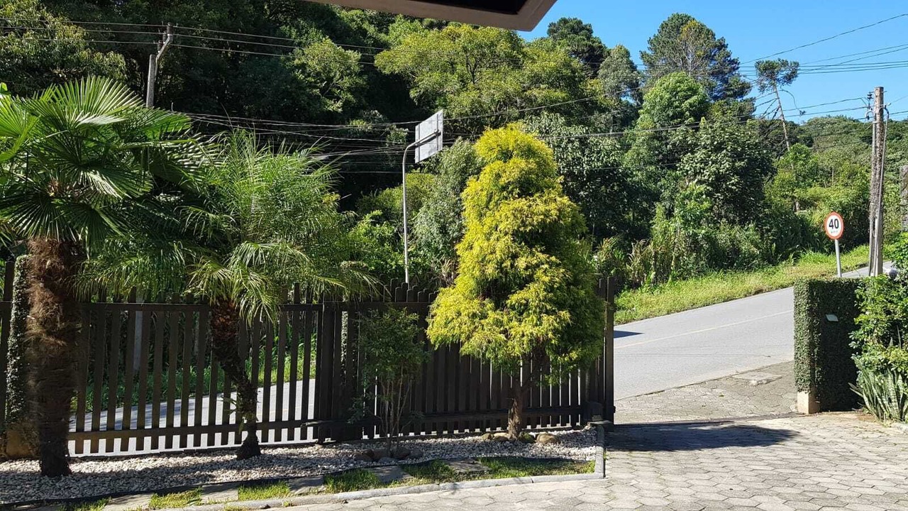 Photo of Outdoor in Schramm