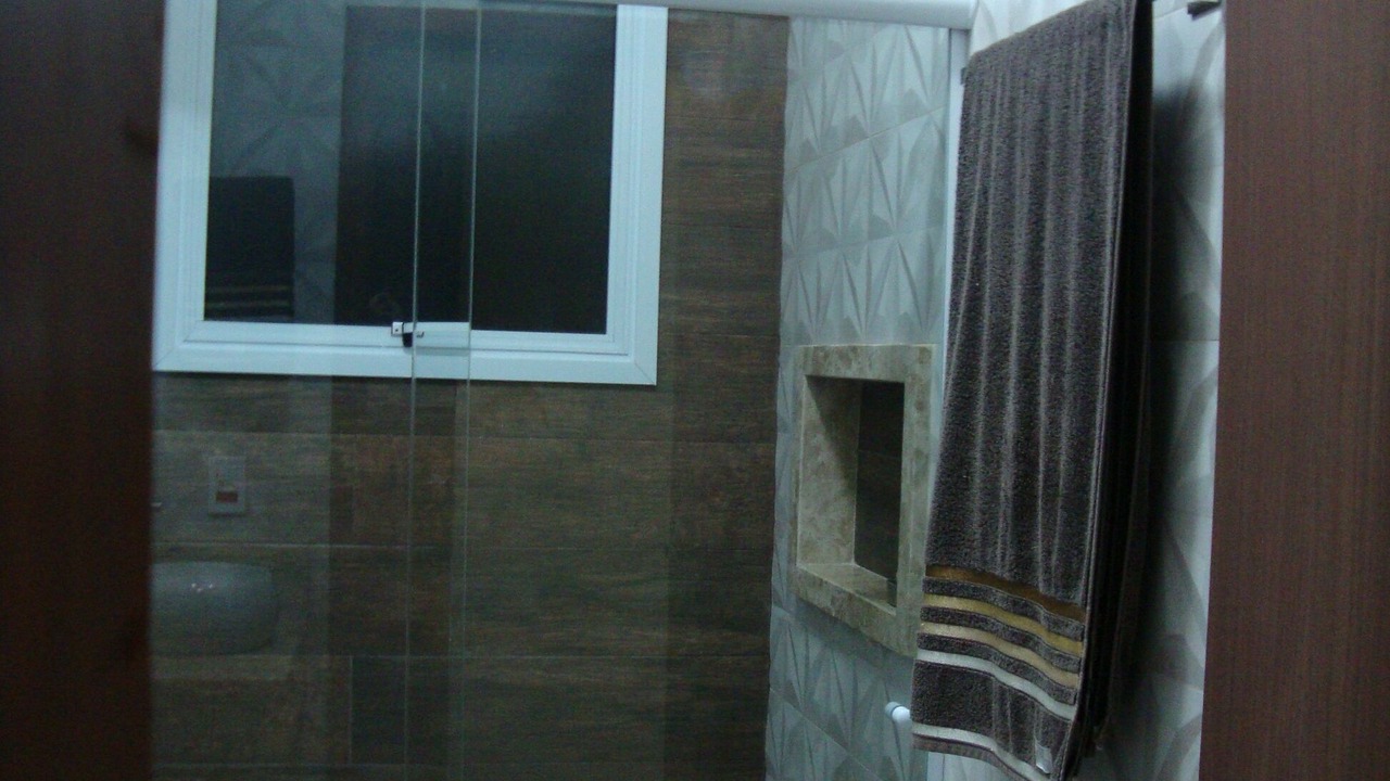 Photo of Bathroom in Paranapanema
