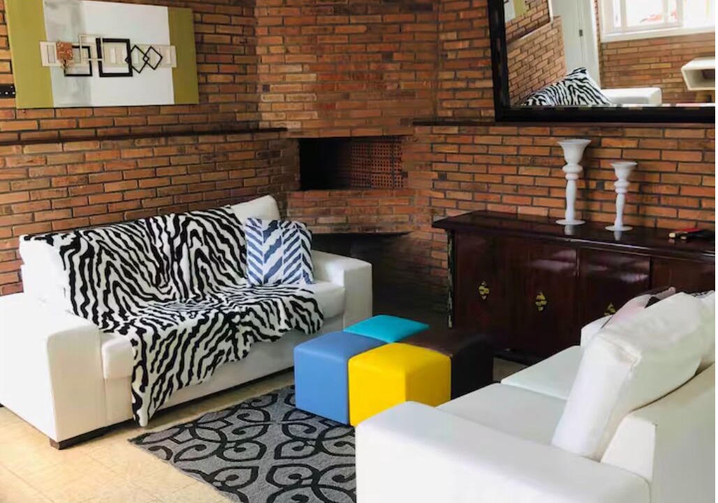 Photo of Livingroom in Xangri-La