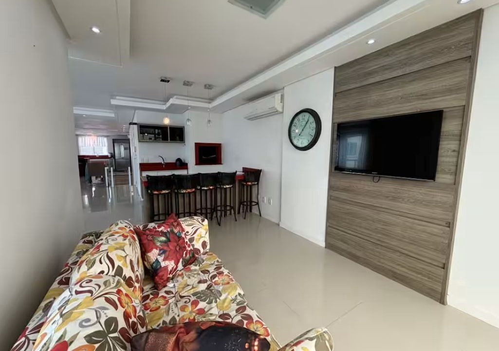 Photo of Livingroom in Itapema