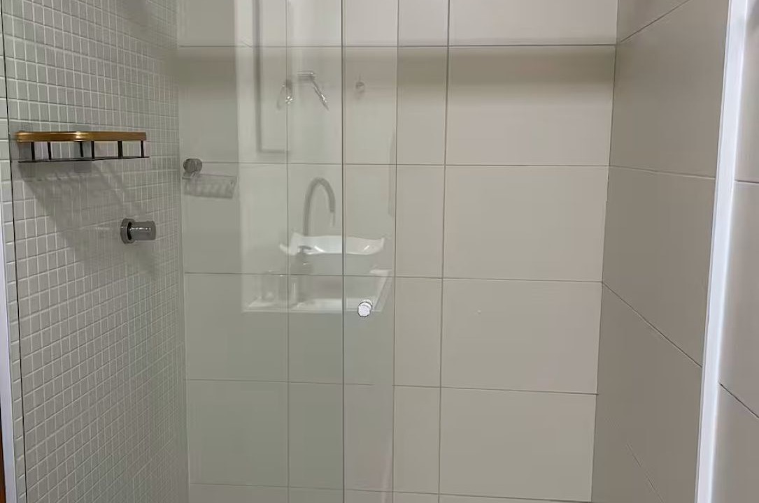 Photo of Bathroom in Meia Praia