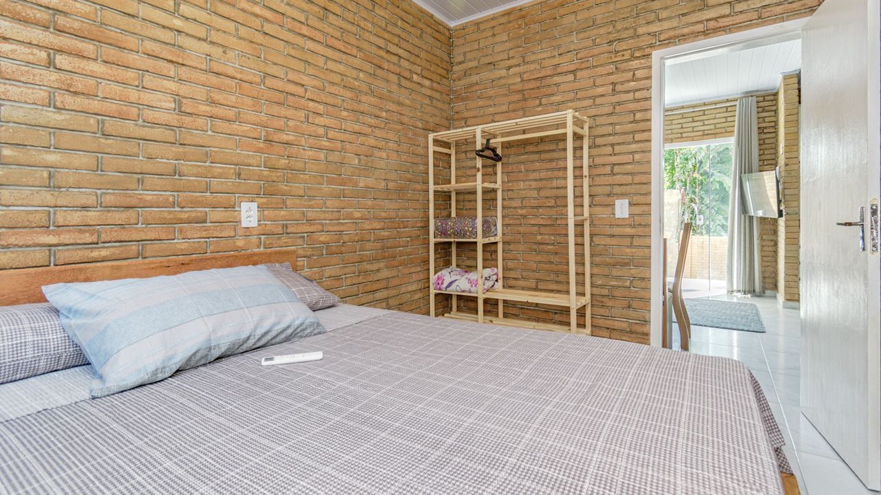 Photo of Bedroom in Praia da Armacao do Itapocoroi