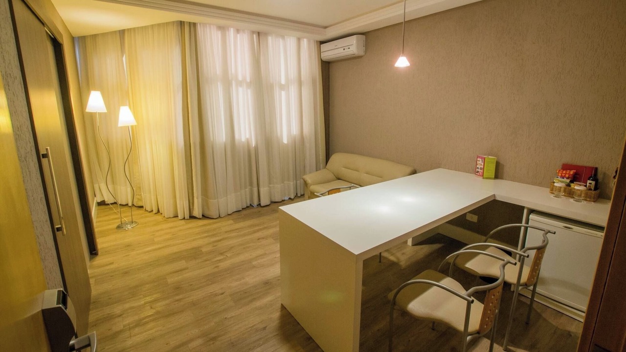 Photo of Livingroom in Civic Center
