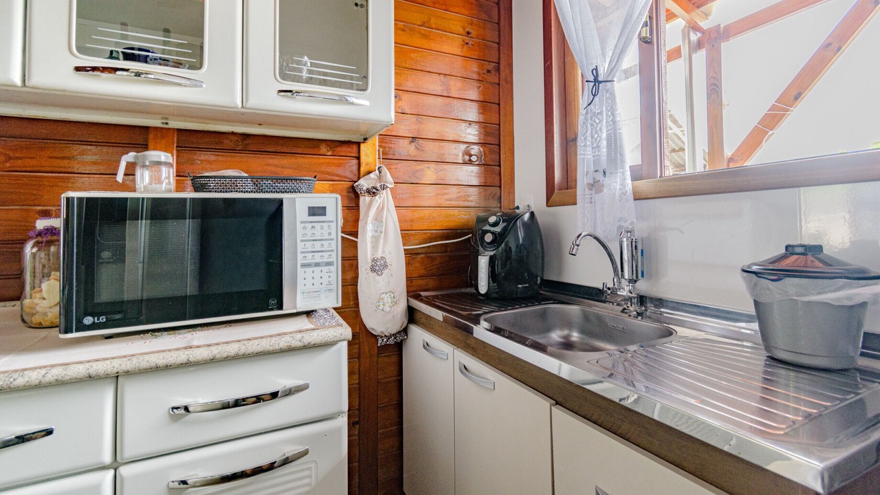 Photo of Kitchen in Praia da Armacao do Itapocoroi