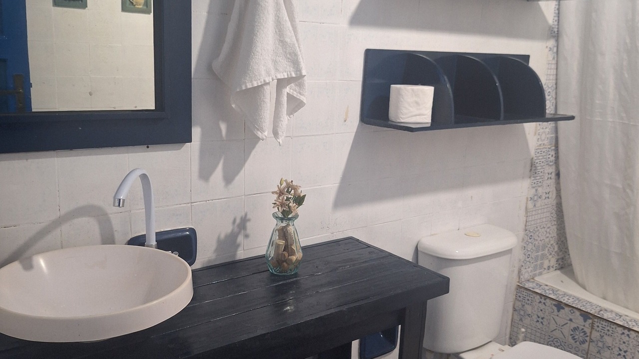 Photo of Bathroom in Cabo Frio
