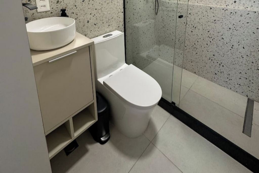 Photo of Bathroom in Icarai