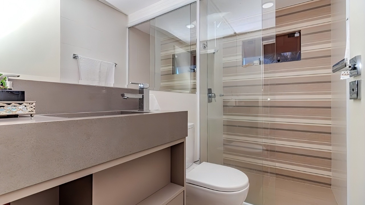 Photo of Bathroom in Praia dos Amores