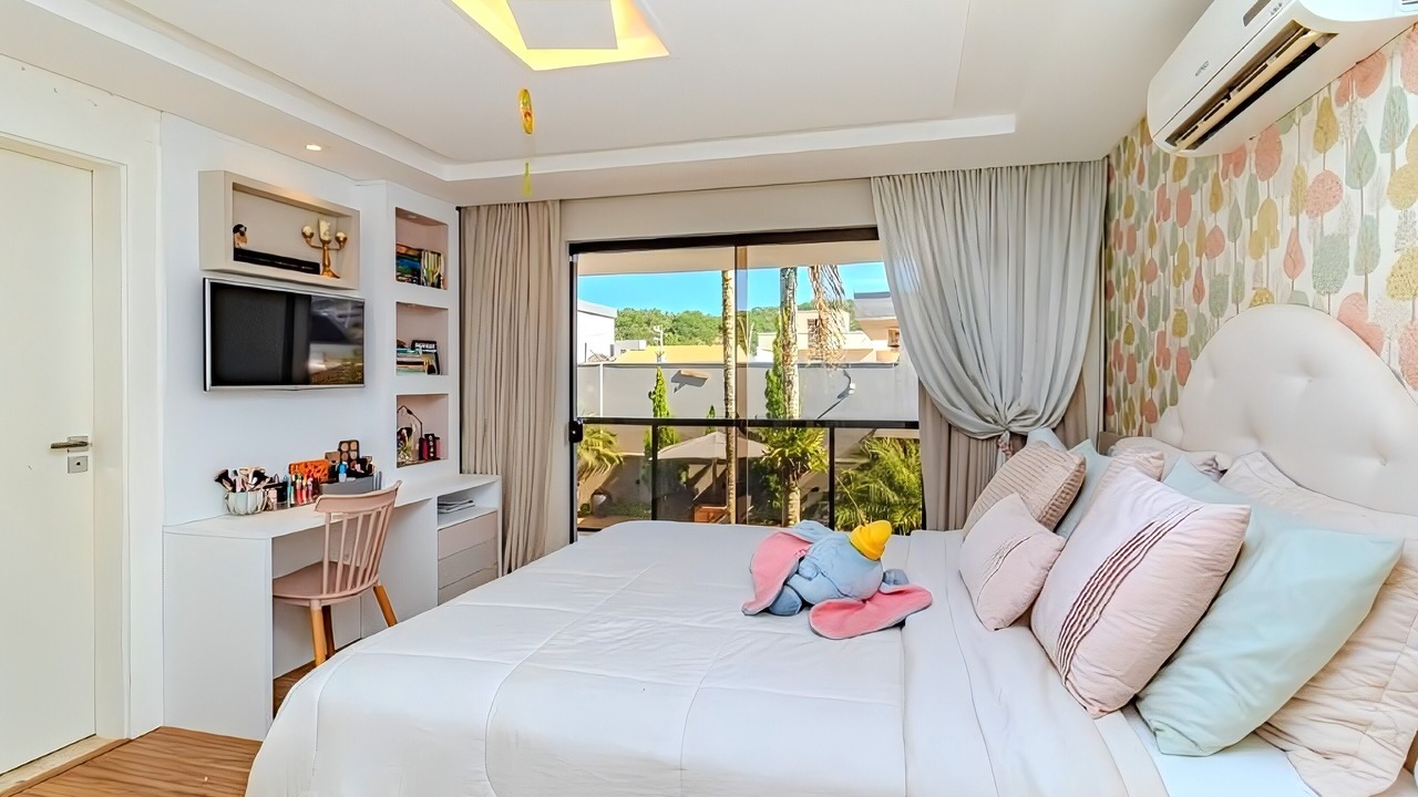 Photo of Bedroom in Praia dos Amores