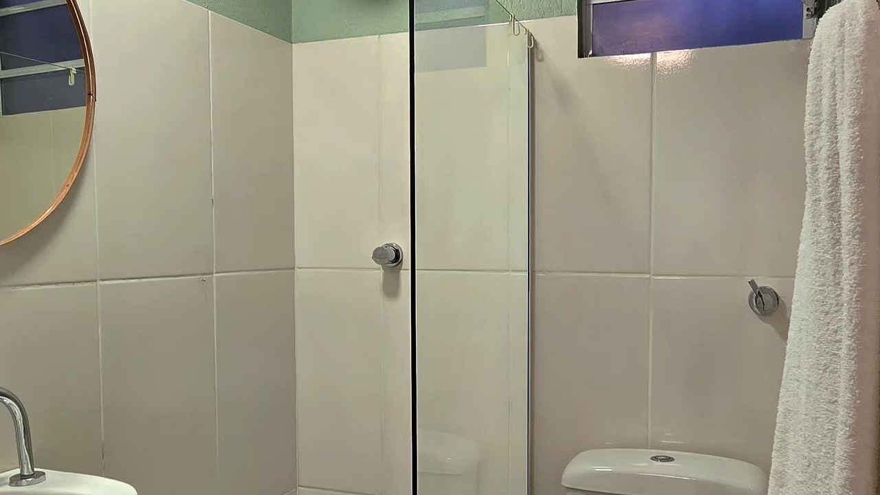 Photo of Bathroom in Gloria