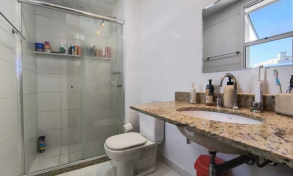 Photo of Bathroom in Jacarepagua