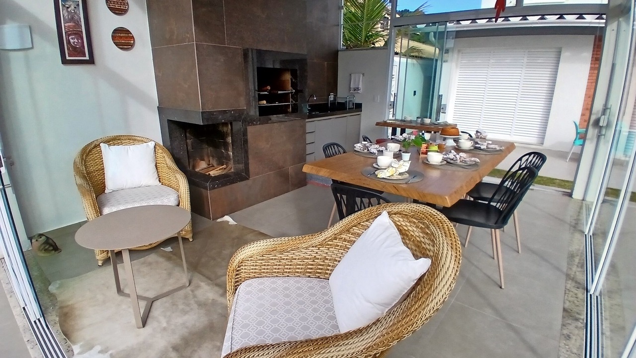 Photo of Outdoor in Praia da Armacao do Itapocoroi
