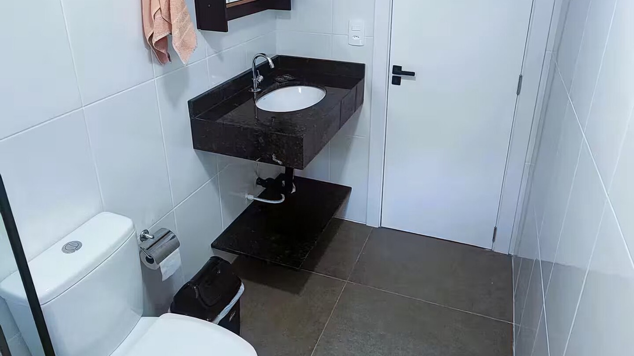 Photo of Bathroom in Praia da Armacao do Itapocoroi