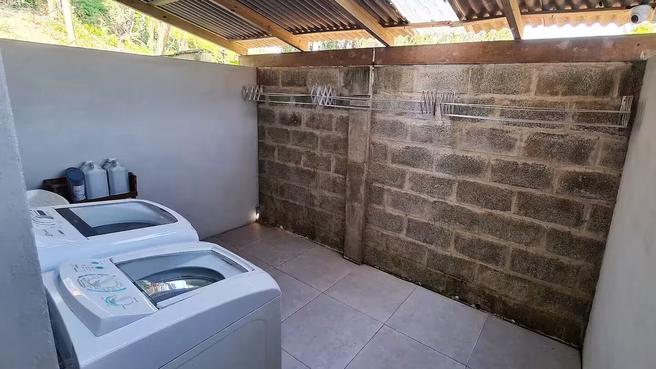 Photo of Bathroom in Praia da Armacao do Itapocoroi