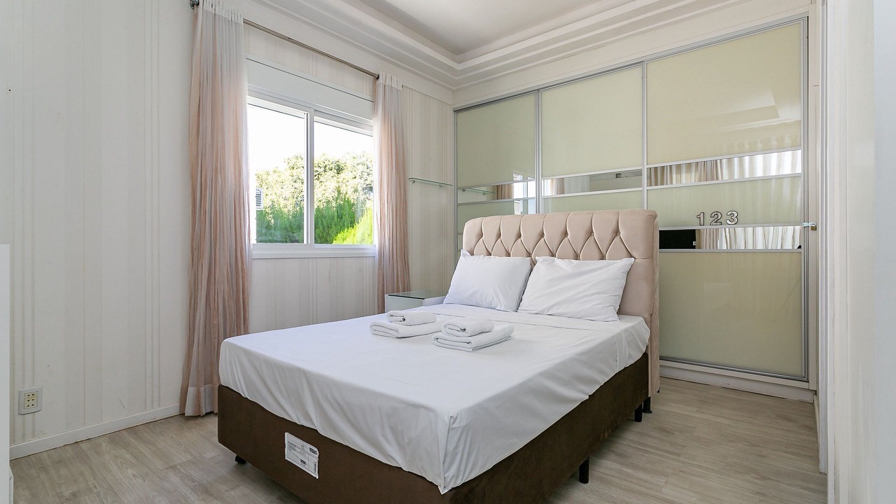 Photo of Bedroom in Jurere Internacional