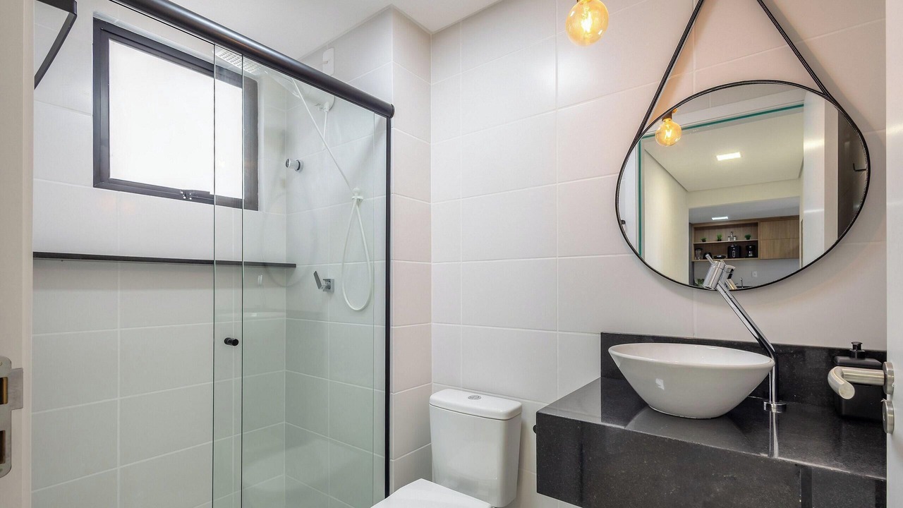 Photo of Bathroom in Praia da Armacao do Itapocoroi