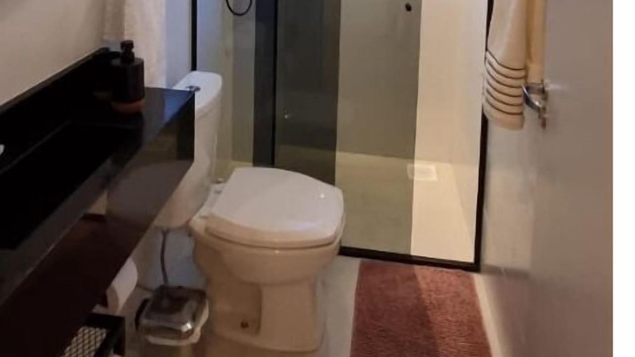 Photo of Bathroom in Meia Praia