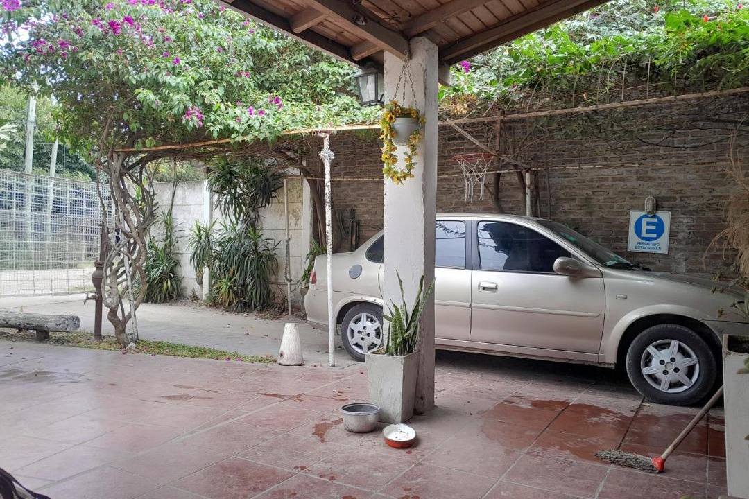 Photo of Others in Almirante Brown