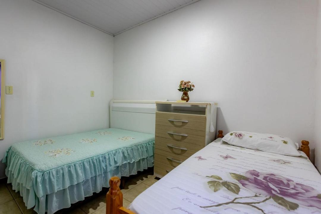 Photo of Bedroom in Meia Praia