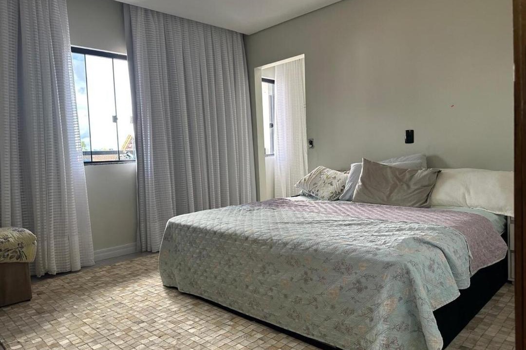 Photo of Bedroom in Espinheiros