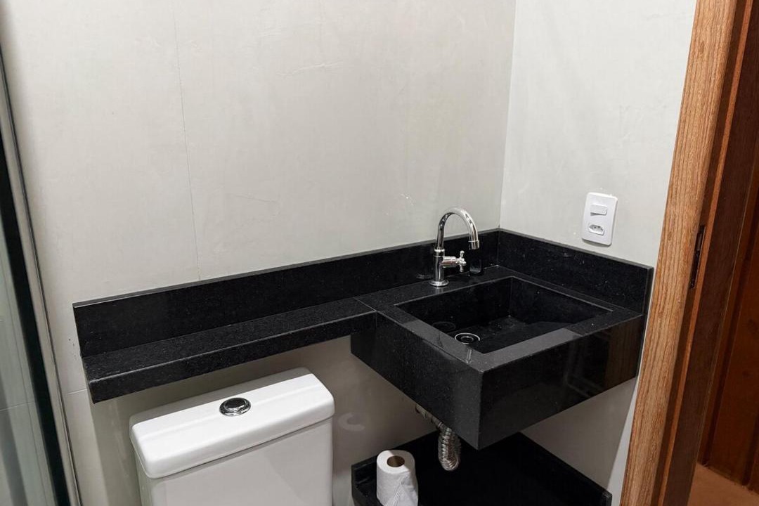 Photo of Bathroom in Carianos