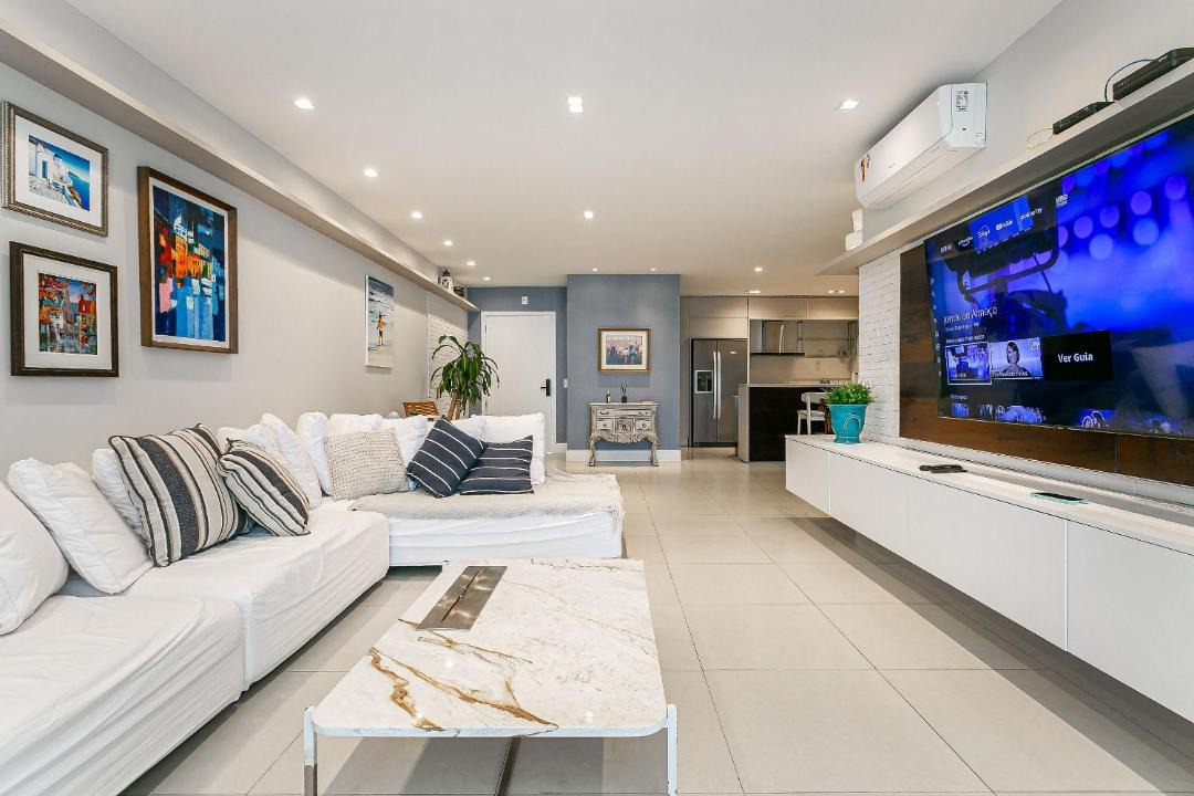 Photo of Livingroom in Ponta das Canas