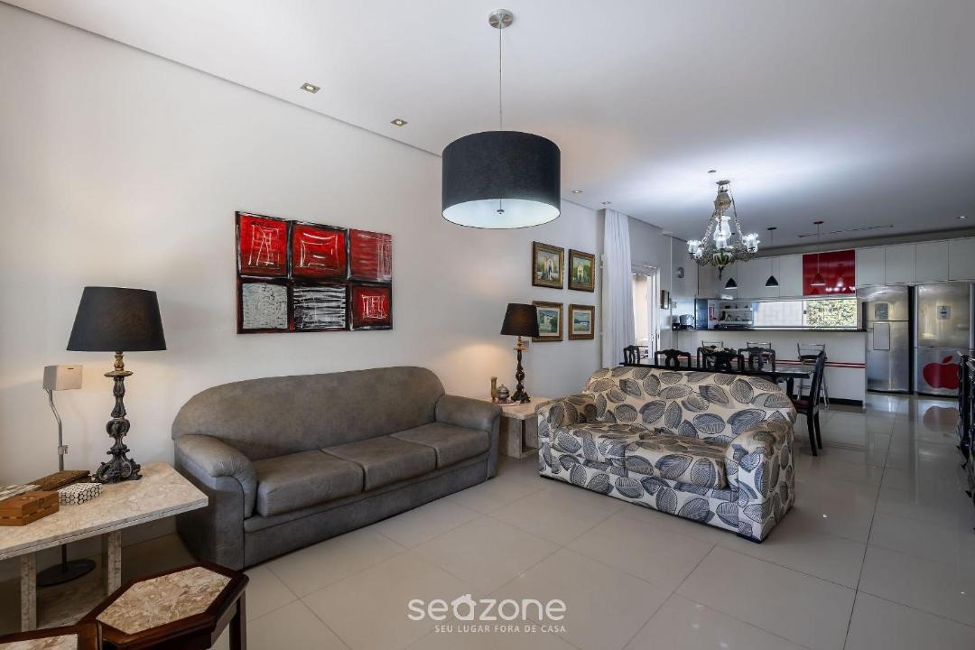 Photo of Livingroom in Praia da Armacao do Itapocoroi