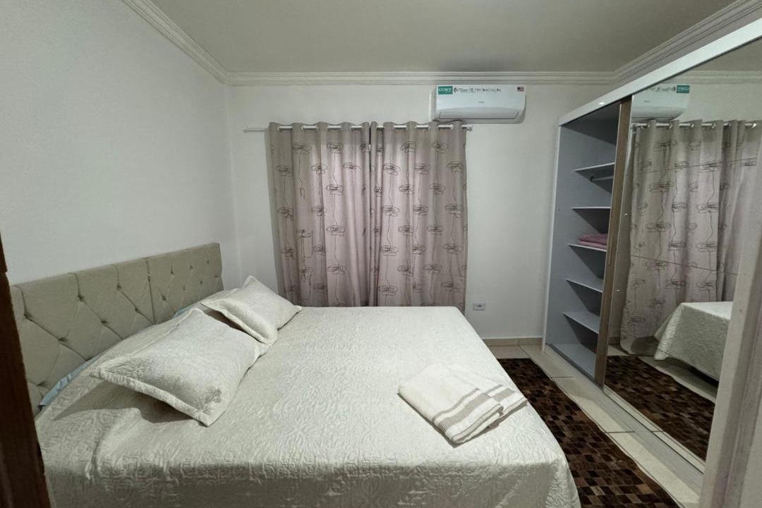 Photo of Bedroom in Esmeralda