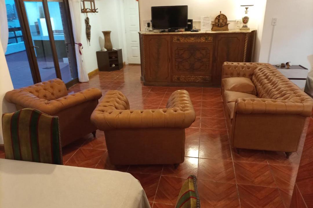 Photo of Others in La Perla
