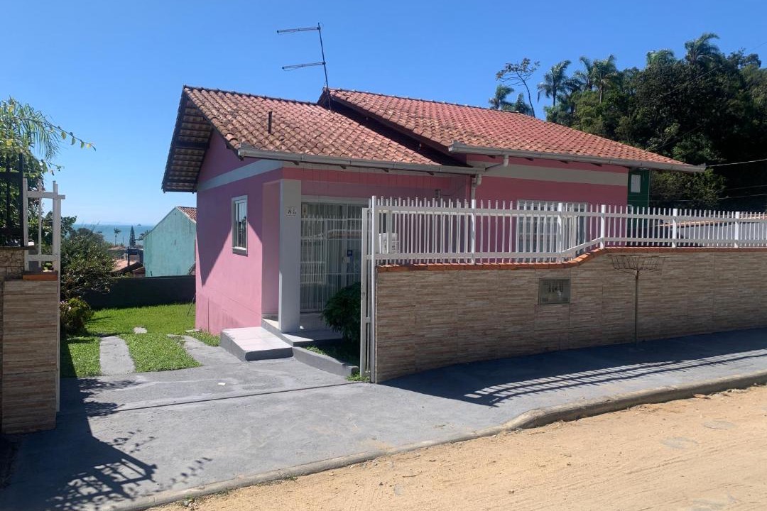 Photo of Others in Praia da Armacao do Itapocoroi