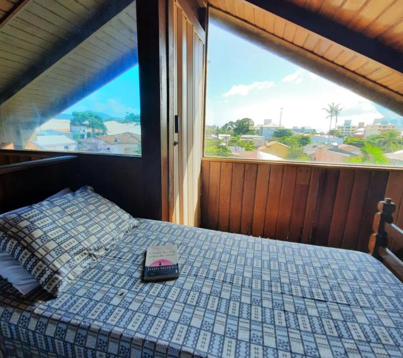 Photo of Bedroom in Ingleses do Rio Vermelho