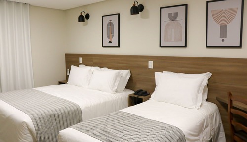 Luxury Triple Room, Balcony, City View