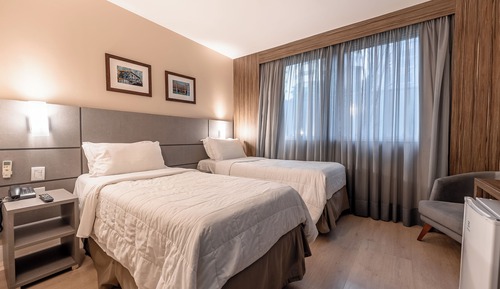 Deluxe Twin Room
