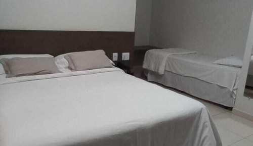 Triple Room, Multiple Bedrooms