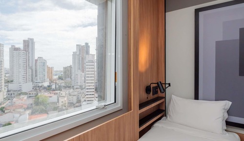 Superior Room (1 Double Bed and 1 Single Bed)