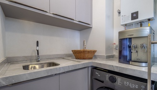 Basic Apartment