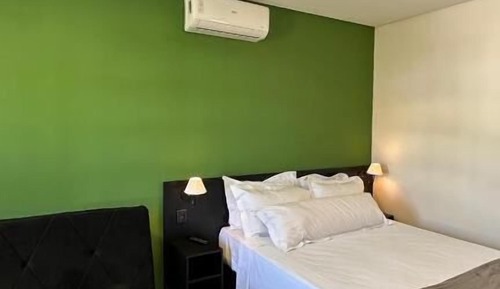 Standard Suite, Courtyard View