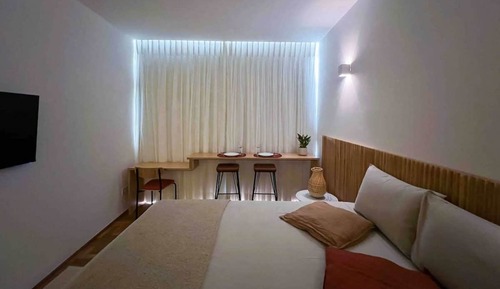 Economy Studio