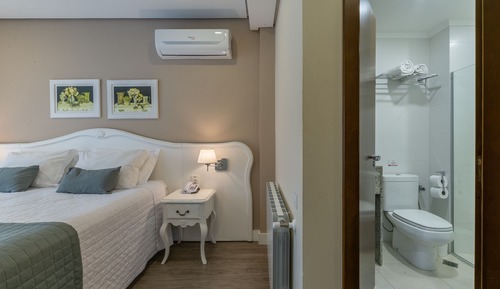 Traditional Double or Twin Room