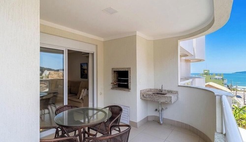 Basic Apartment