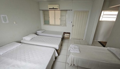 Economy Triple Room