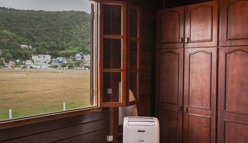 Room, Mountain View